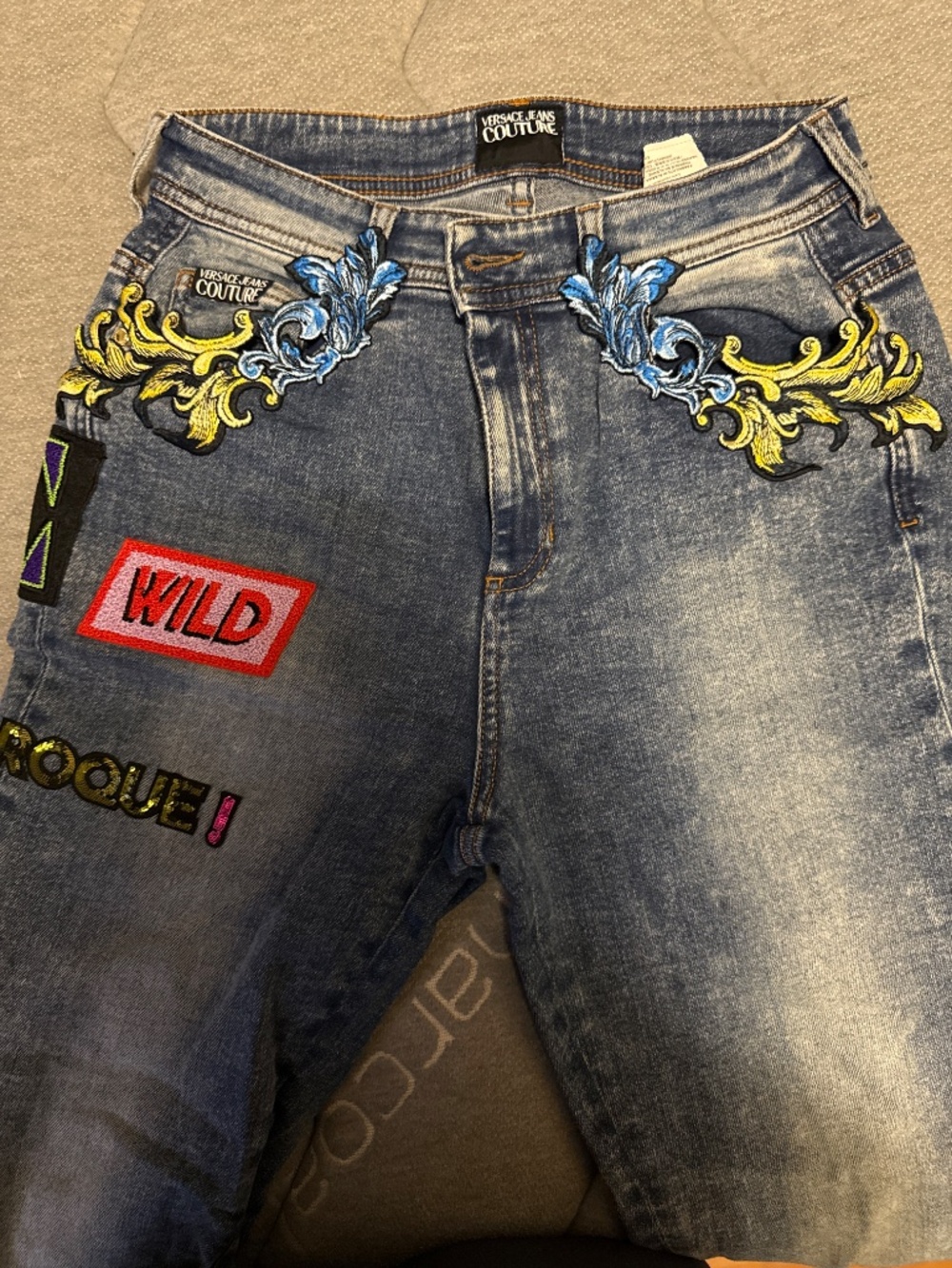 Jeans - Picture 2 of 3